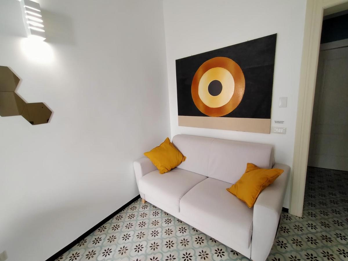 Sonnino Suite Jacuzzi Apartment Bari Luaran gambar